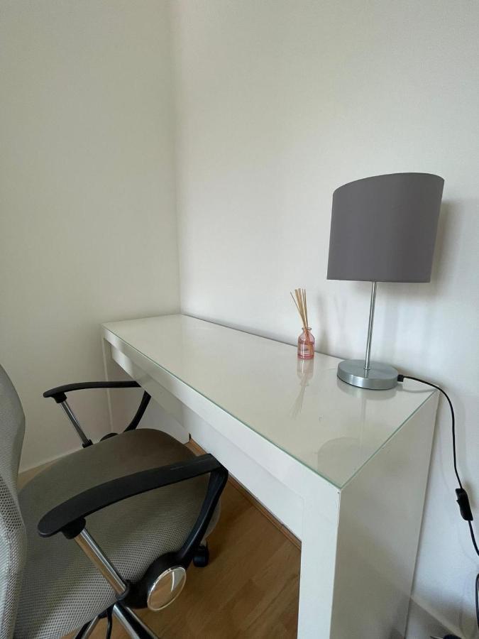 Amazing 3 Bedroom Flat Minutes From Tower Bridge London Exterior photo